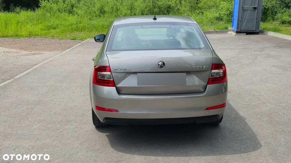 Skoda Octavia 2.0 TDI Elegance - 12
