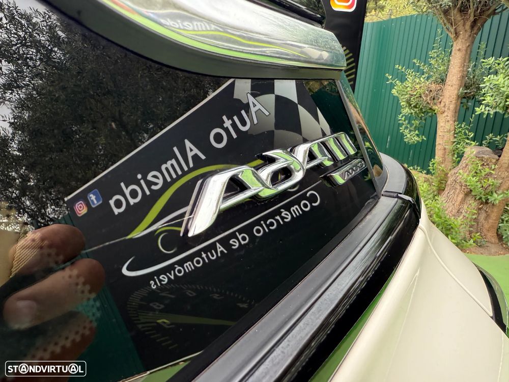 Opel Adam 1.0 T Rocks - 9