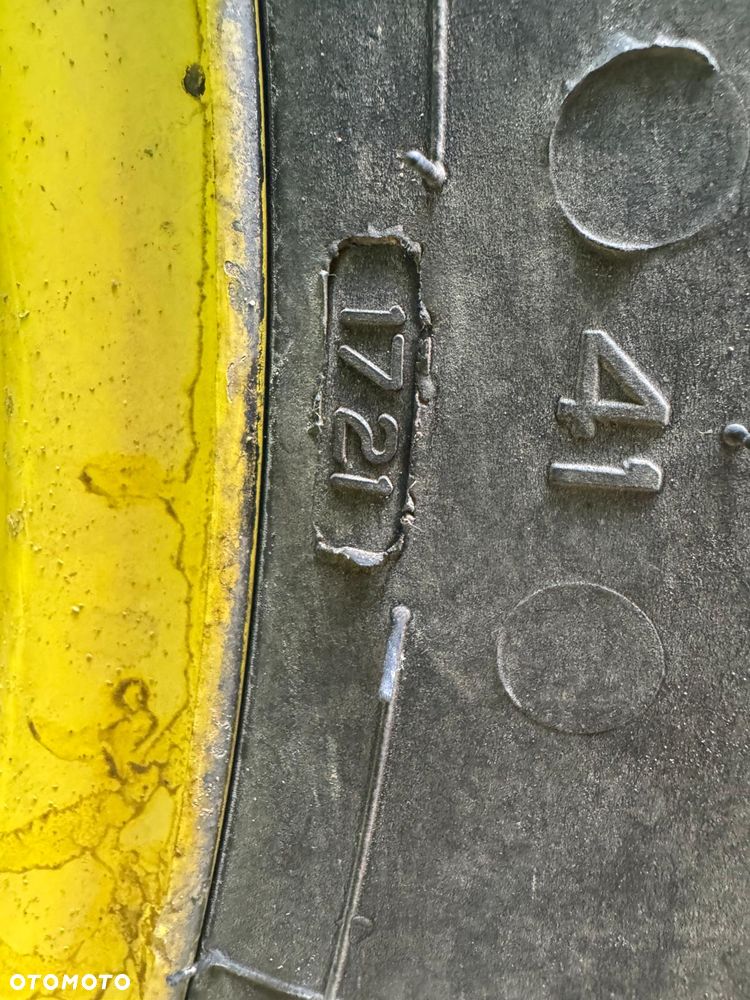 John Deere 6215R - 15