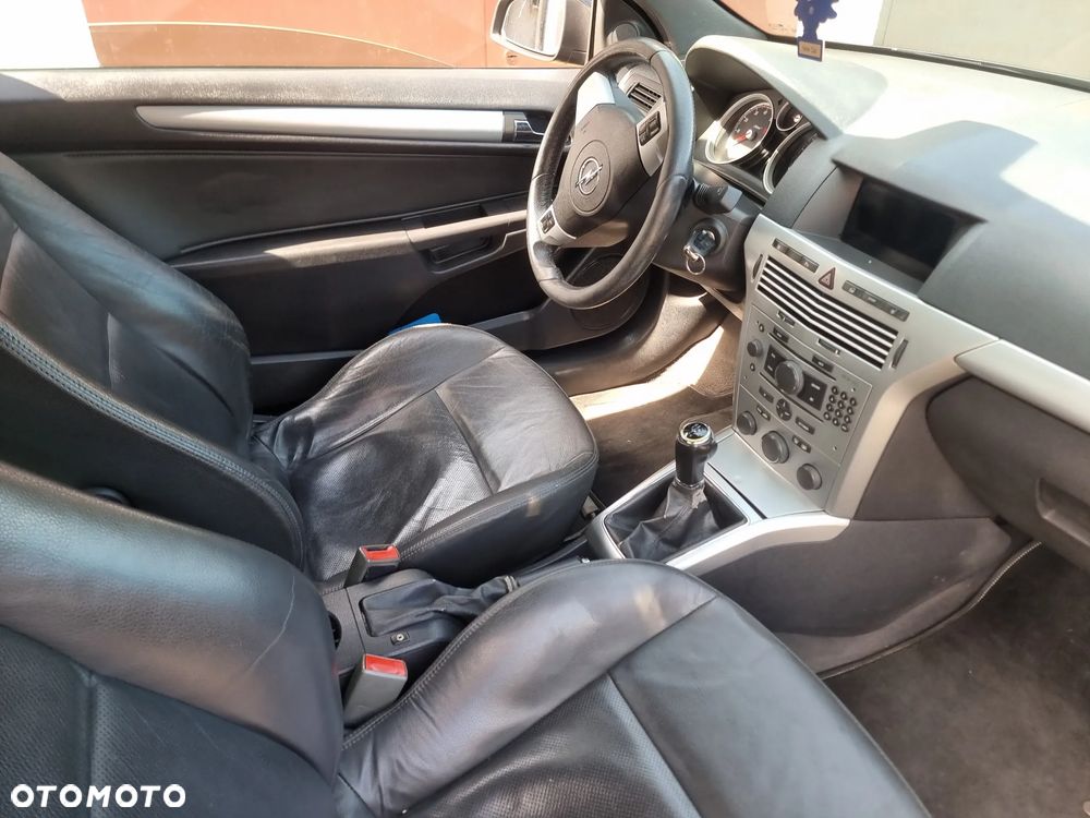Opel Astra 1.8 Cosmo - 9