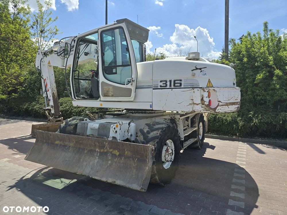 Liebherr A 316 Litronic  VA 17ton - 5
