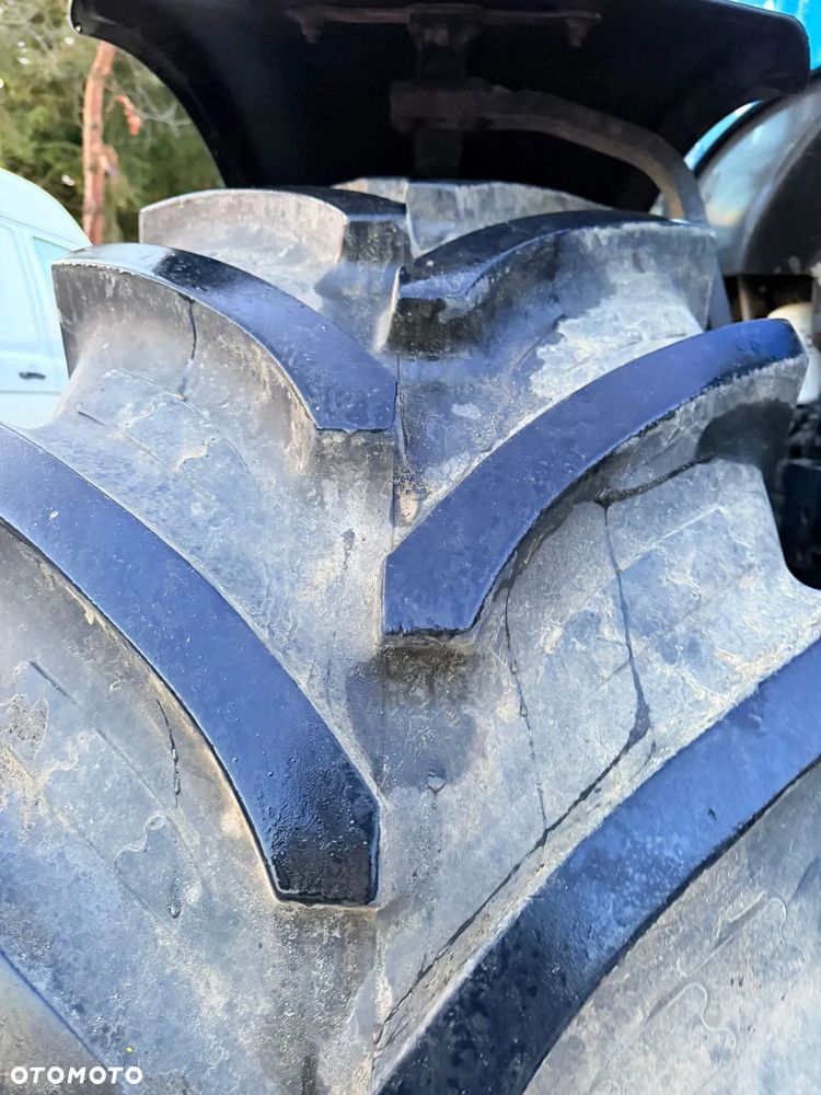 New Holland T7.260 - 21