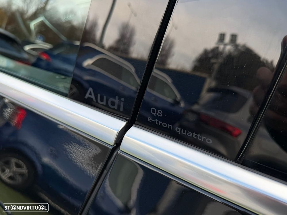 Audi Q8 e-Tron 55 quattro Advanced - 3