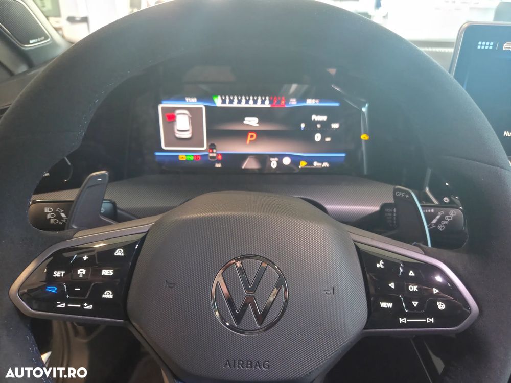 Volkswagen Golf 2.0 TSI OPF 4Motion DSG R - 15