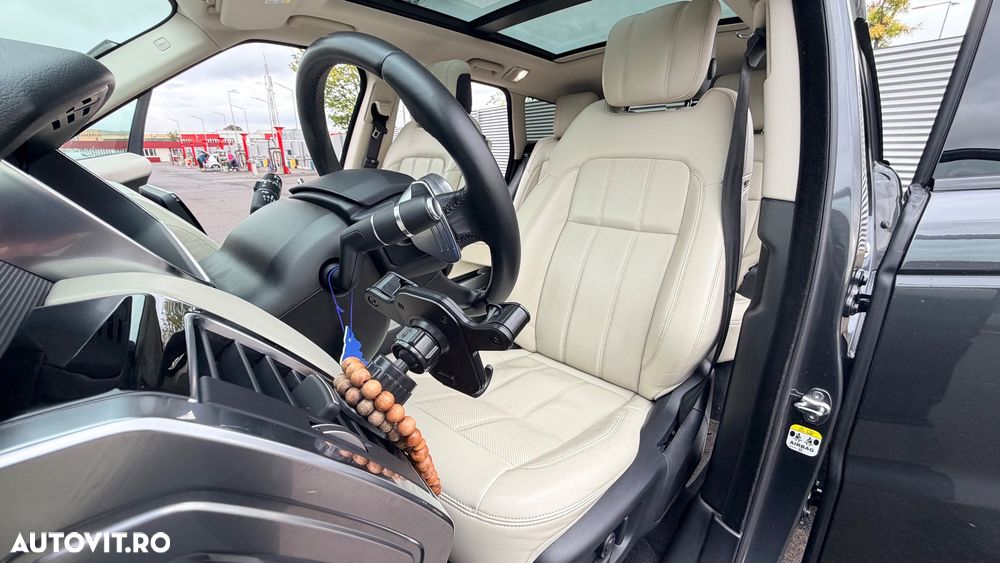 Land Rover Range Rover Sport - 12