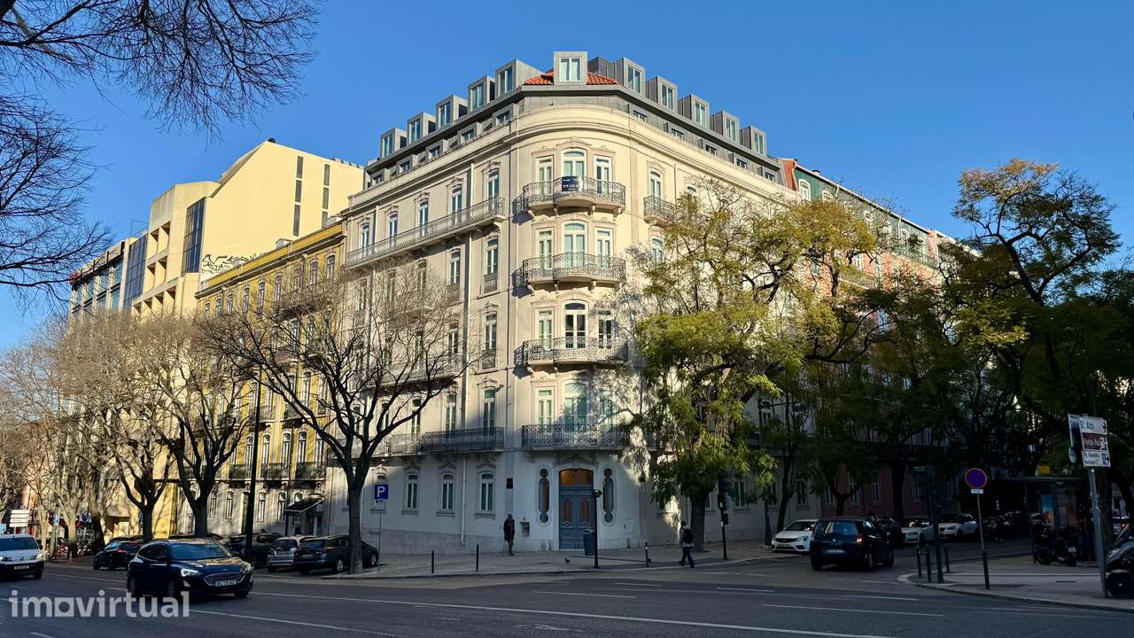 Apartamento com terraço - 83 m2 no prédio reconstruído em 2020 perto d - Grande imagem: 2/19
