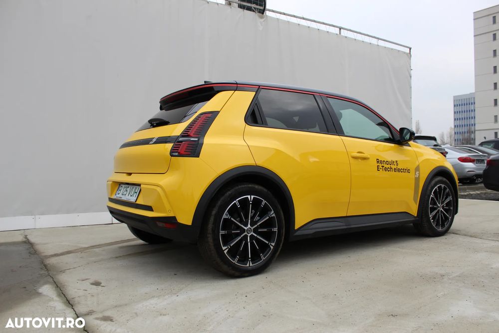 Renault 5 R E-Tech 52 kWh Techno - 3