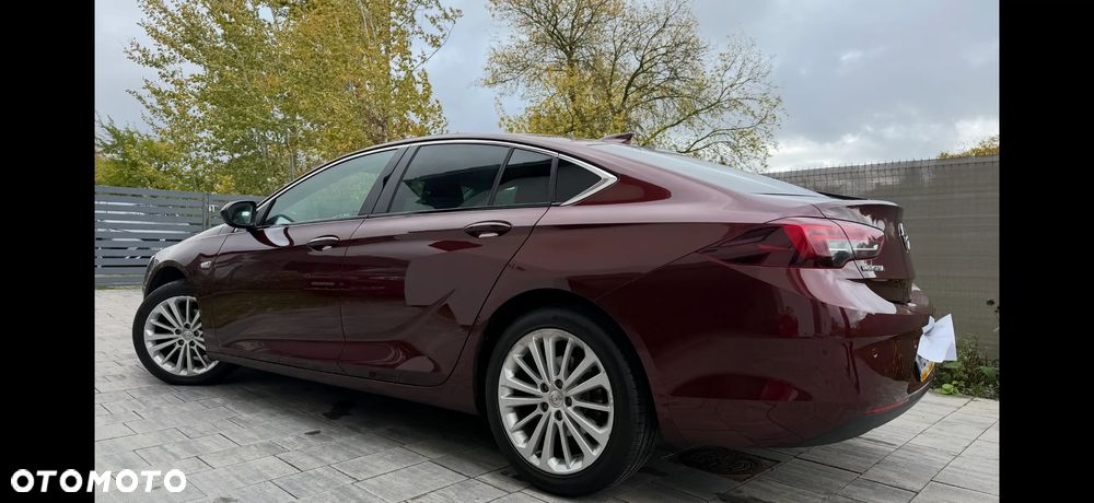 Opel Insignia 1.5 T Elite S&S - 10