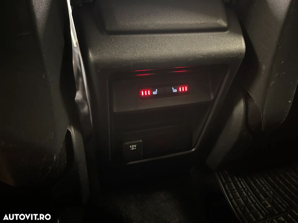 Land Rover Discovery Sport 2.0 l TD4 HSE Aut. - 19