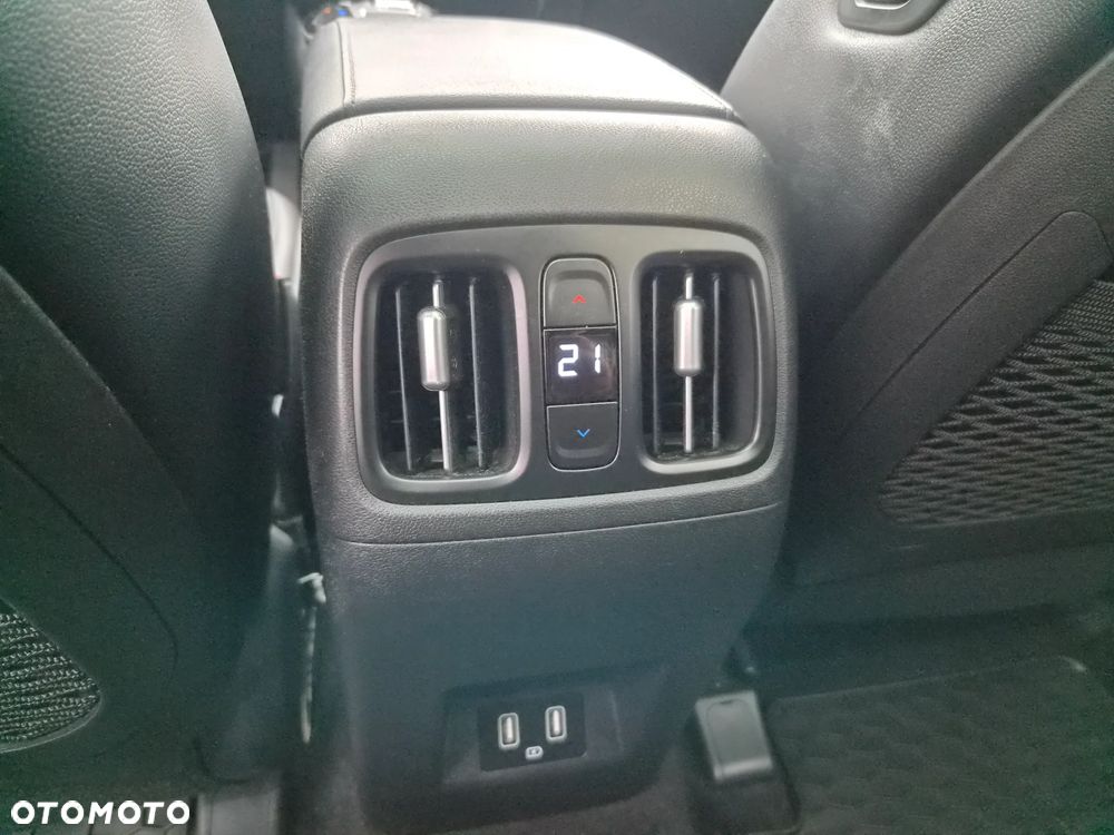 Hyundai Tucson 1.6 T-GDi 48V-Hybrid 2WD DCT Edition 30+ - 28