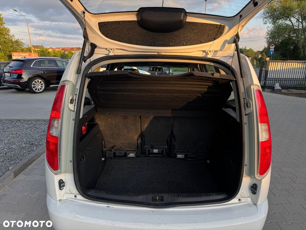 Skoda Roomster 1.4 16V Ambition - 21