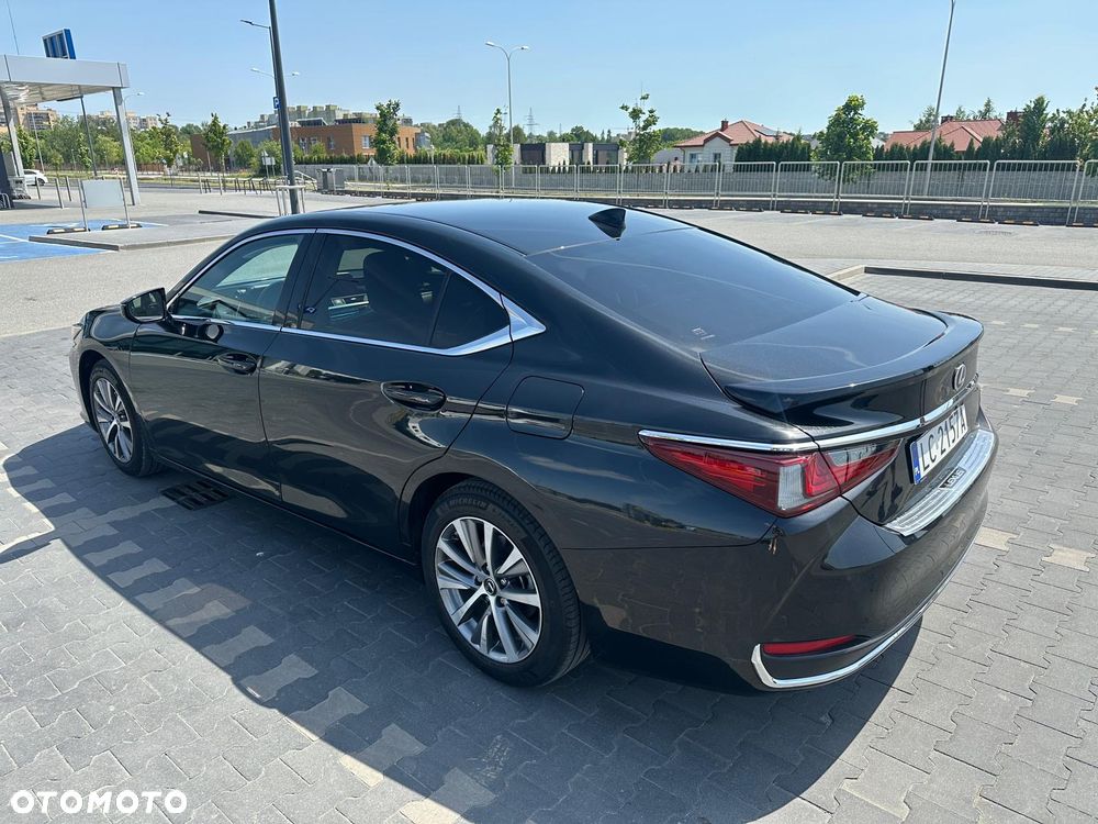 Lexus ES 300h Business Line - 5