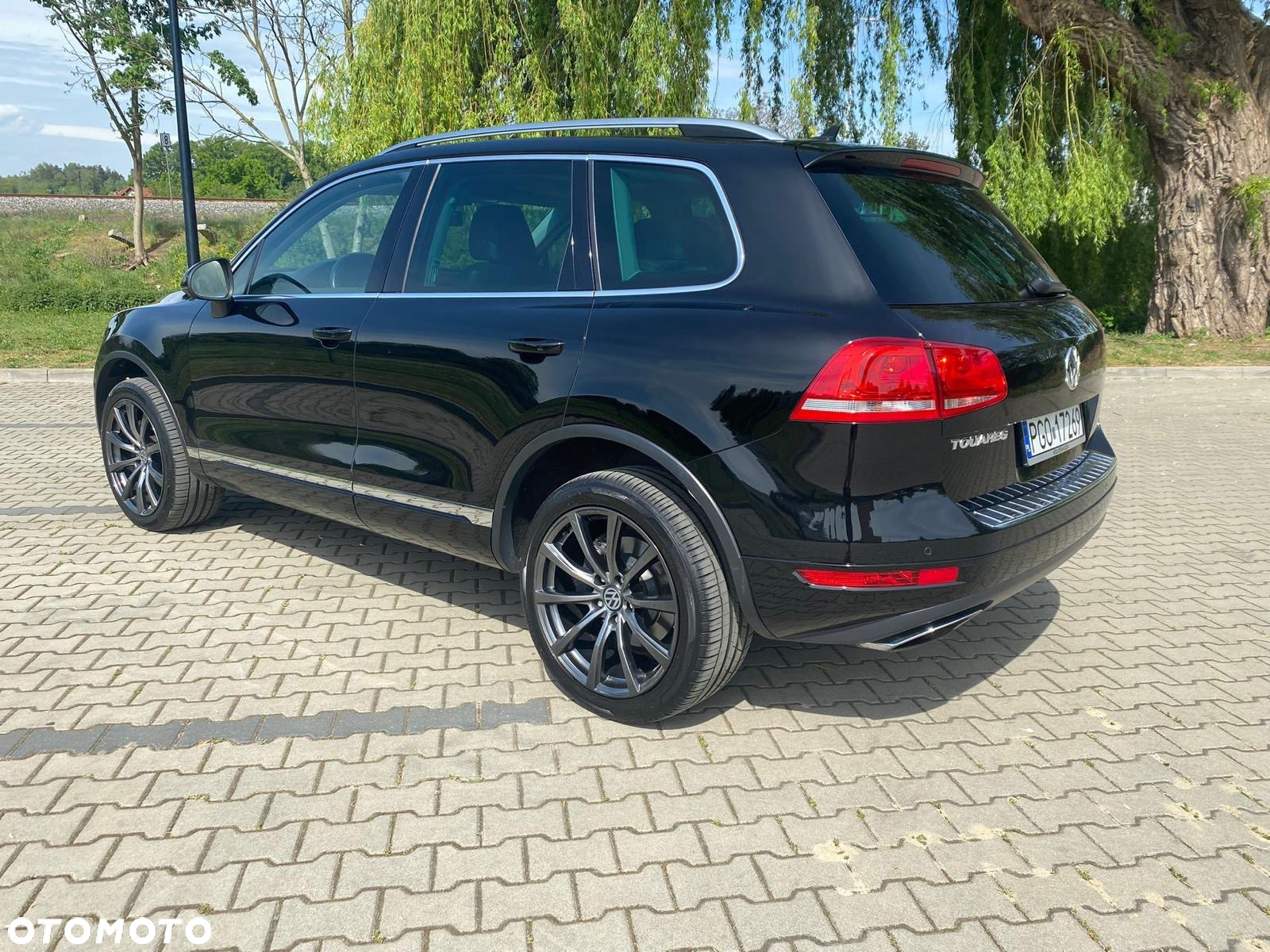 Volkswagen Touareg 3.0 V6 TDI BMT - 3