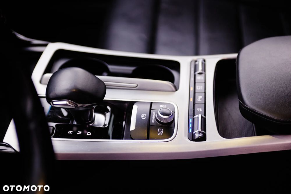 Kia Stinger 2.2 CRDI GT Line - 23