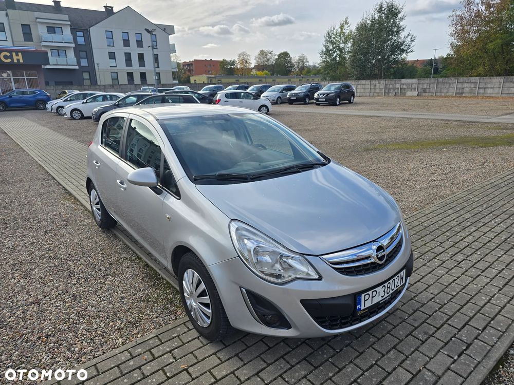 Opel Corsa 1.2 16V Enjoy - 4