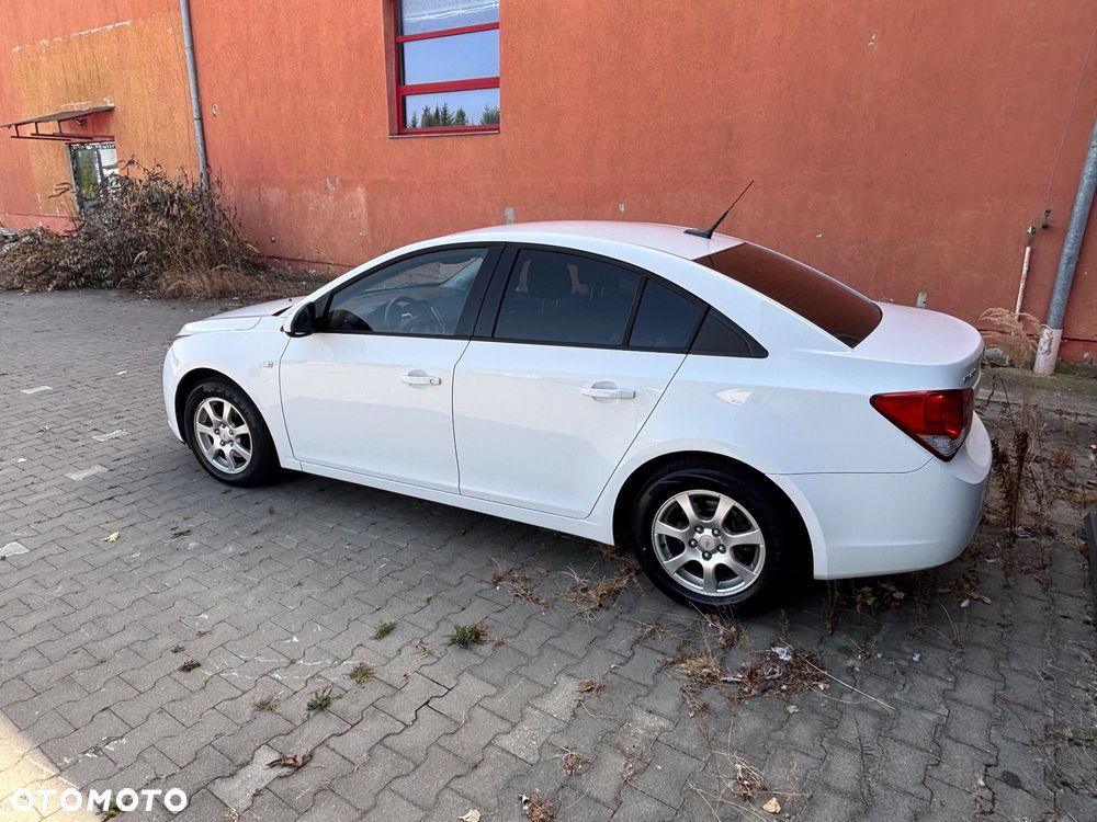 Chevrolet Cruze 2.0 VDCi LT - 8