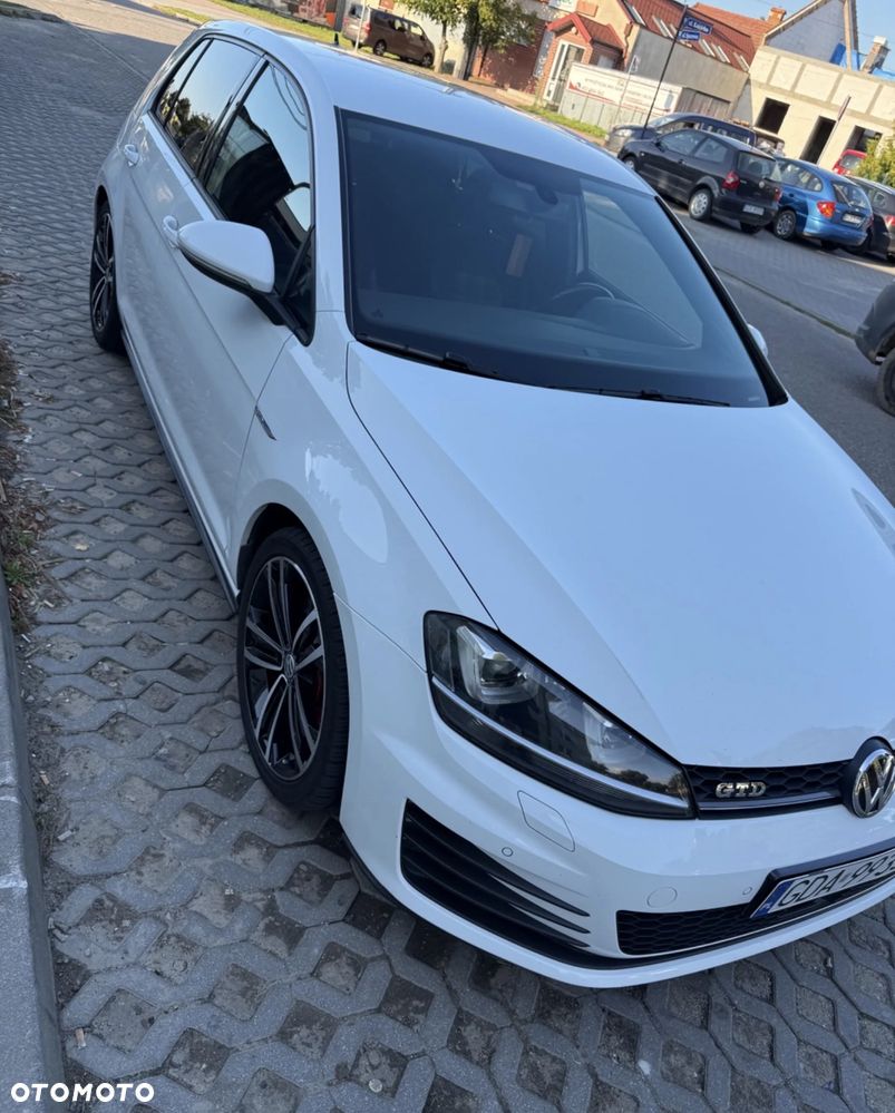 Volkswagen Golf 2.0 TDI BMT GTD DSG - 1