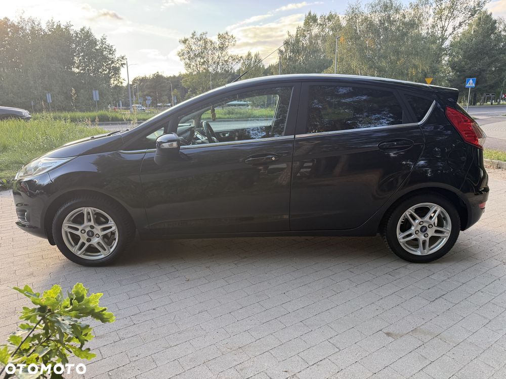 Ford Fiesta 1.0 EcoBoost Titanium - 4