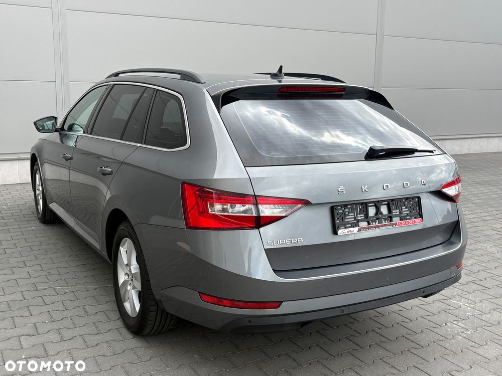 Skoda Superb 2.0 TDI Active - 14