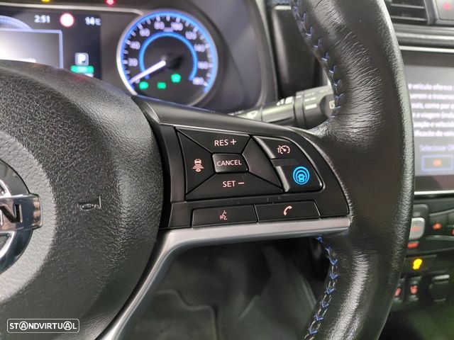 Nissan Leaf 40 kWh N-Connecta - 13