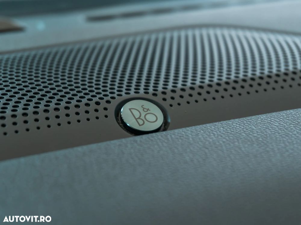 Ford Kuga 2.5 Duratec PHEV ST-LINE - 32