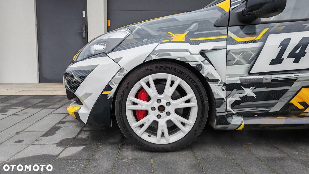 Renault Clio - 15