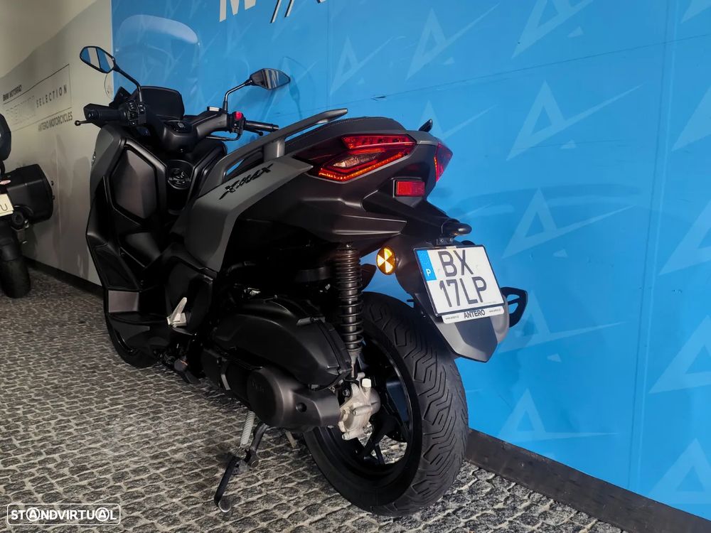 Yamaha X-Max 125 - 10