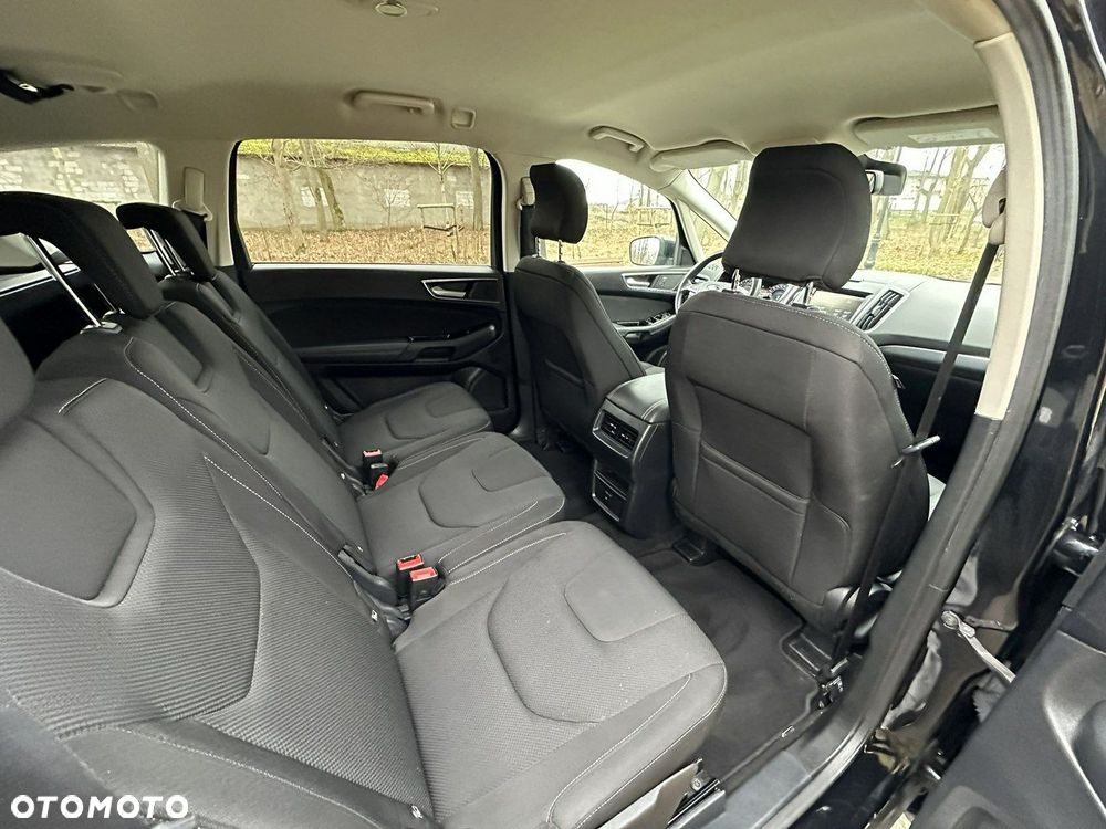 Ford S-Max - 28