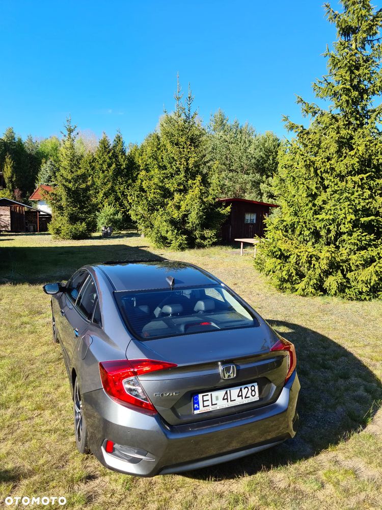 Honda Civic - 9
