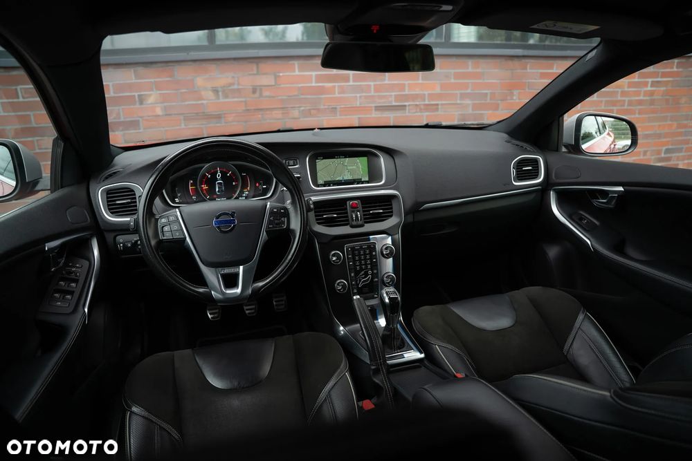 Volvo V40 D2 RDesign - 26