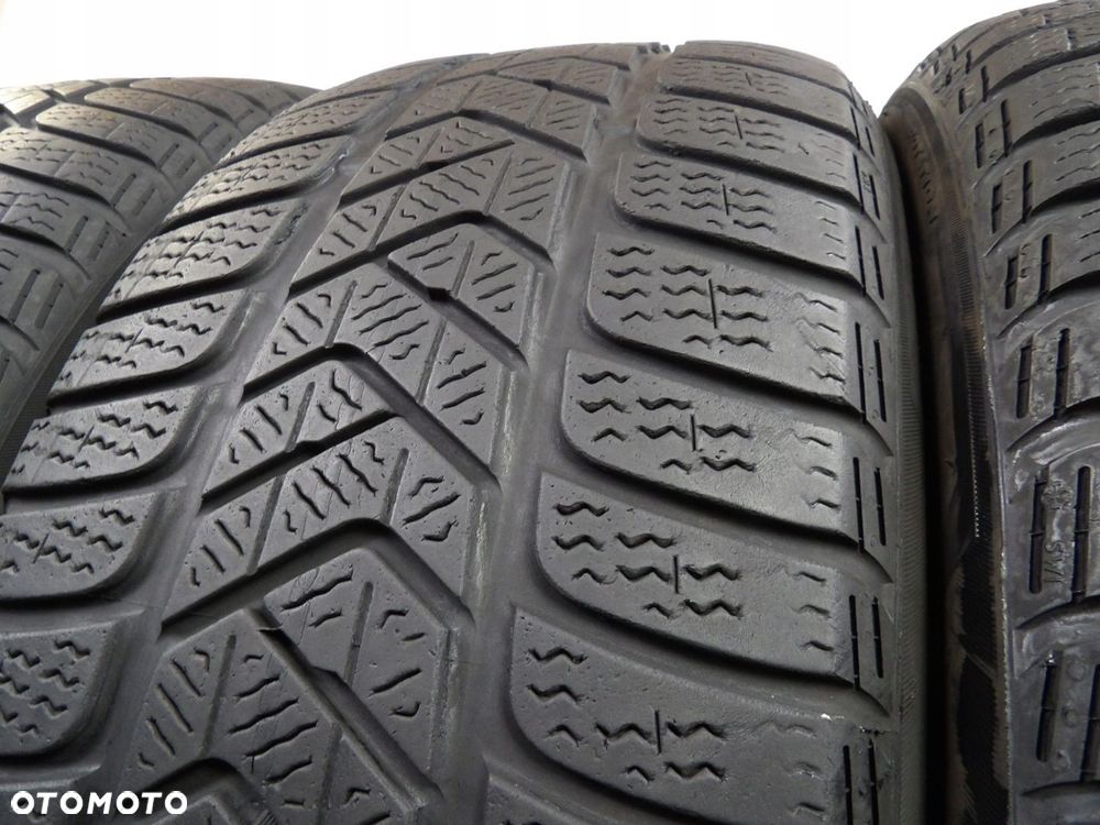 4X opony 225/45R18 PIRELLI SOTTOZERO 3 WINTER - 3