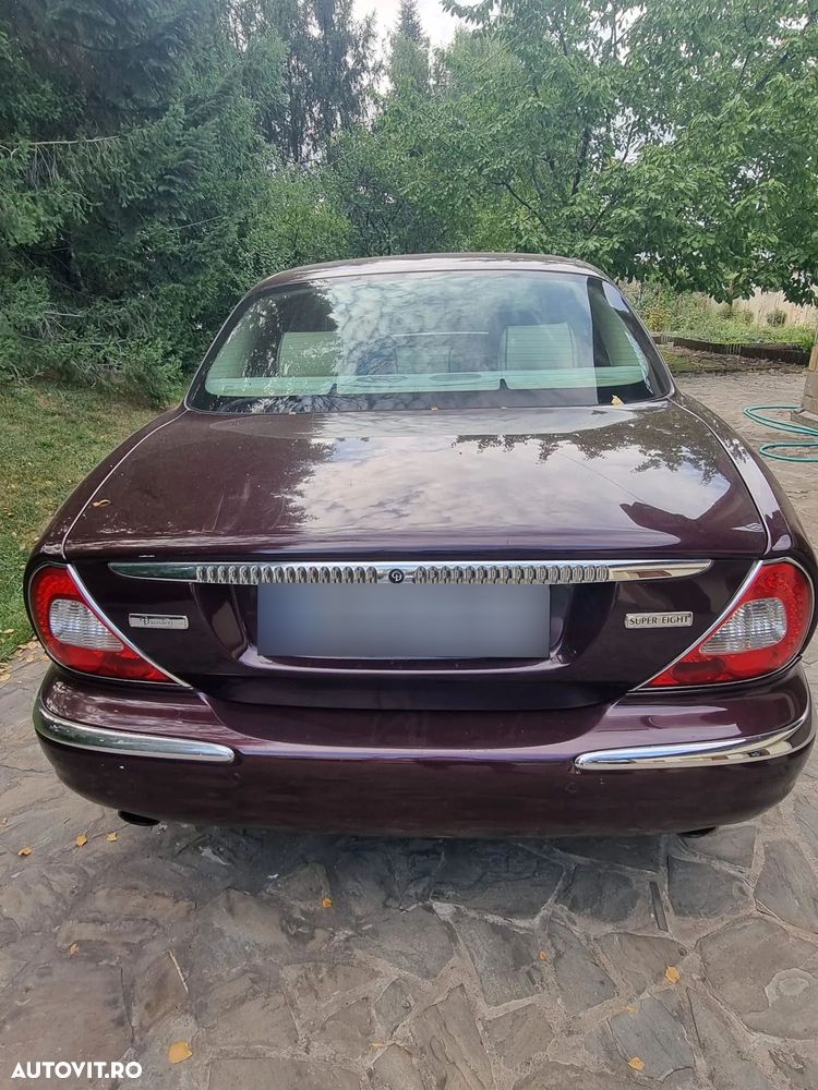 Jaguar Daimler - 10