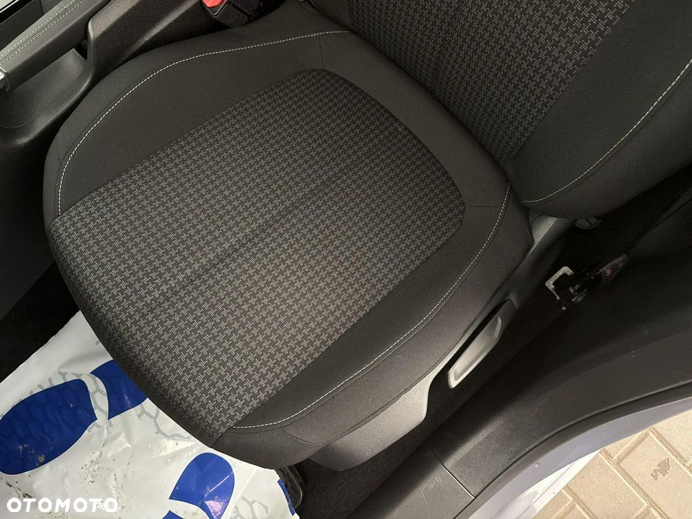Peugeot 308 - 18