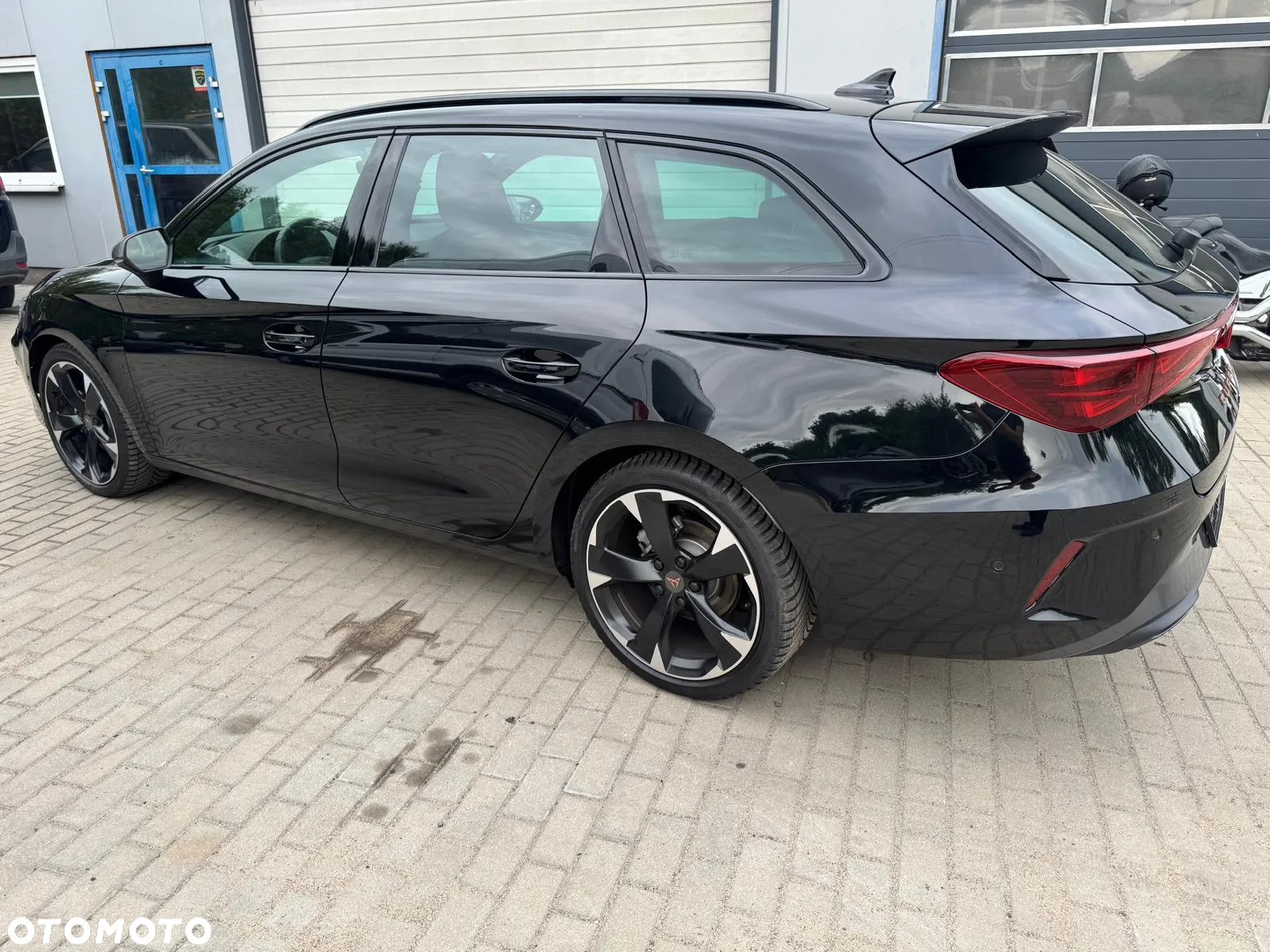 Cupra Leon 1.5 eTSI DSG - 12