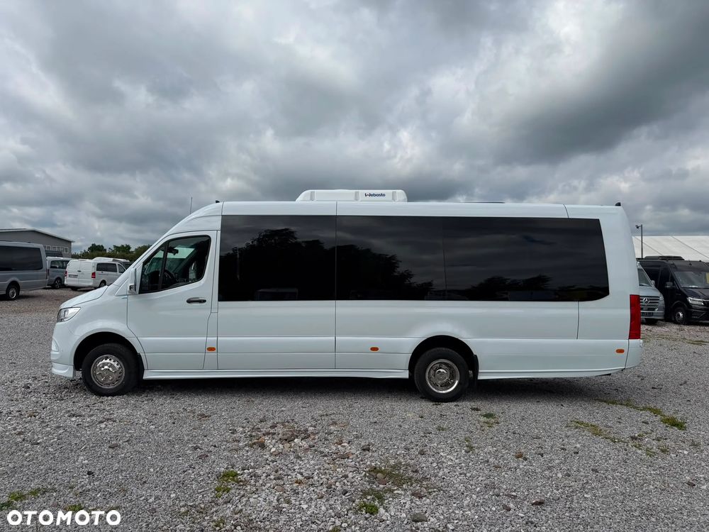 Mercedes-Benz Sprinter 519 - 11