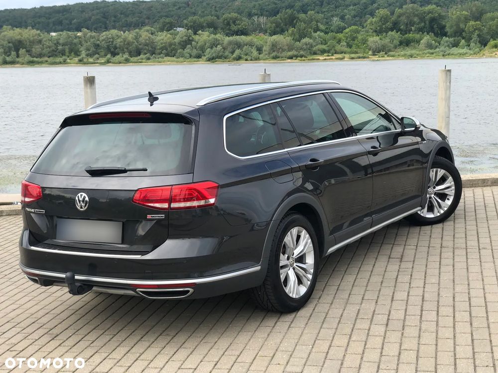 Volkswagen Passat Alltrack - 22