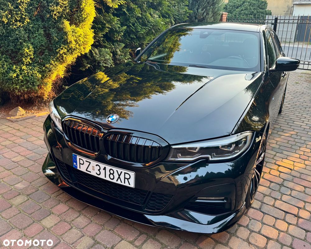 BMW Seria 3 320d xDrive mHEV M Sport - 1