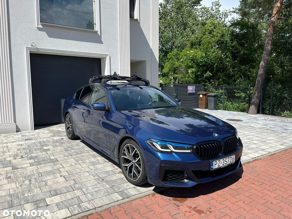 BMW Seria 5 520d xDrive mHEV M Sport sport - 2