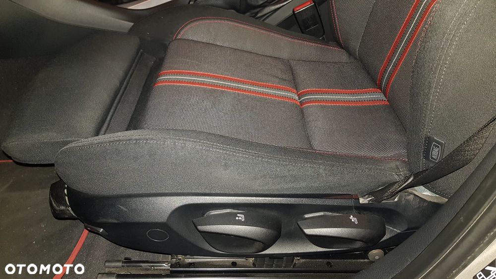 BMW X1 xDrive18d - 4