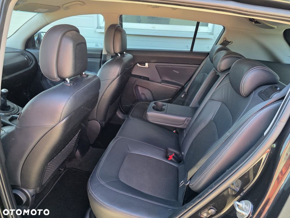 Kia Sportage - 16