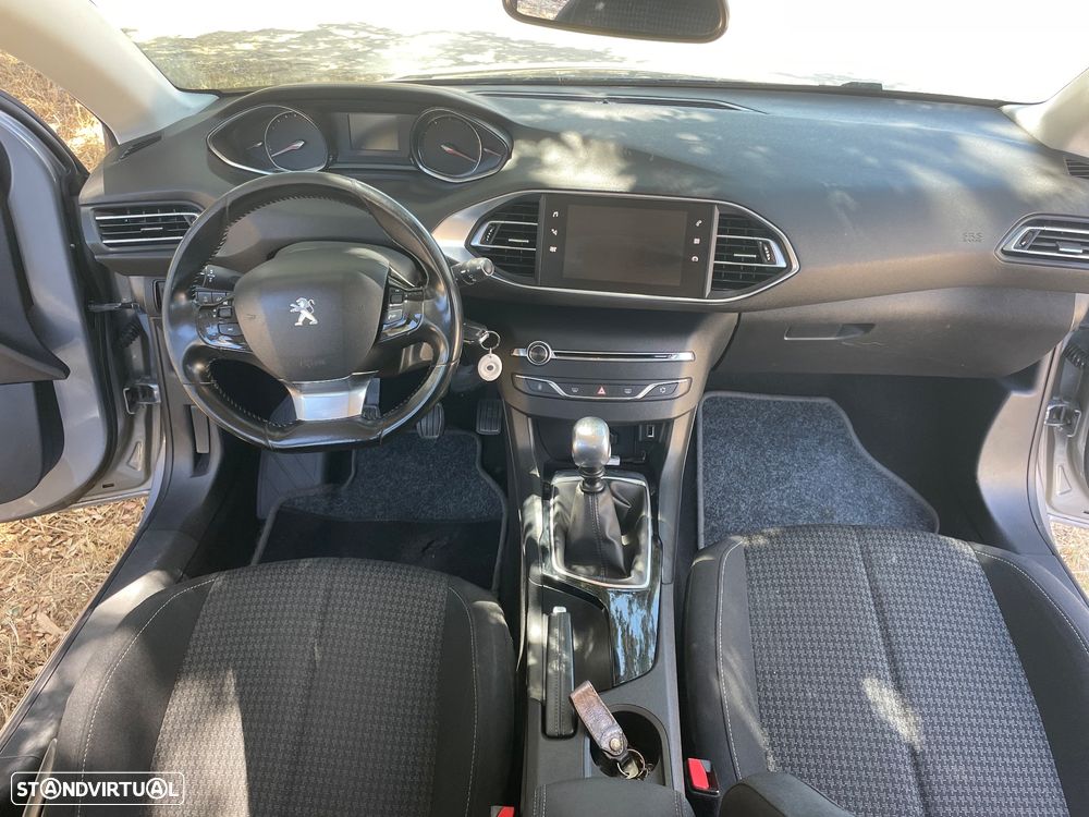 Peugeot 308 SW BlueHDi 120 Stop & Start Style - 34