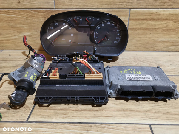Sterownik Silnika Zestaw Startowy VW Polo 9N 1.2 12V 03D906023B