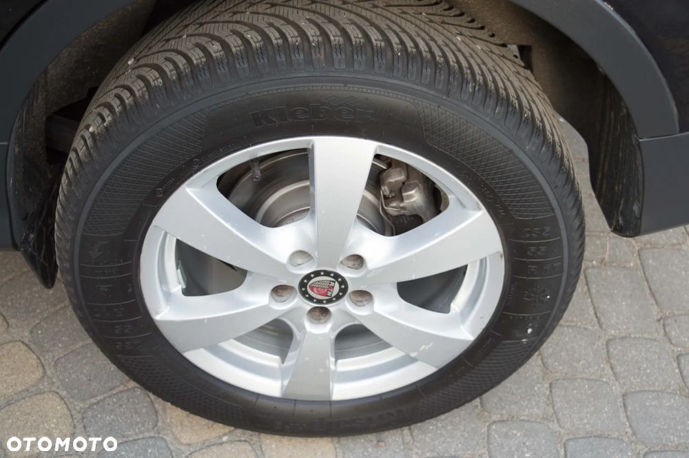 Ford Kuga 2.0 TDCi 2x4 Titanium - 39
