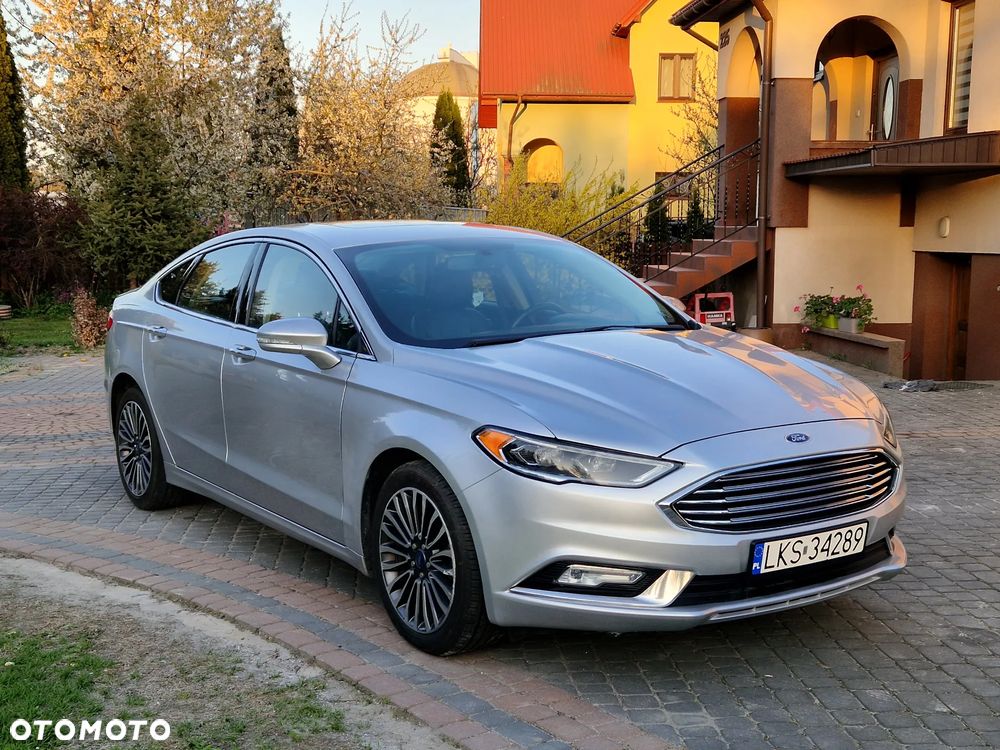 Ford Fusion - 13