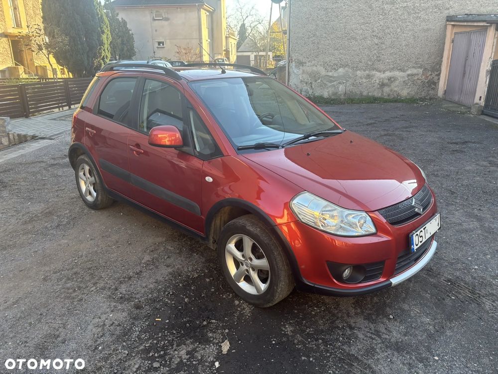 Suzuki SX4 1.6 GS / Premium 4WD - 1