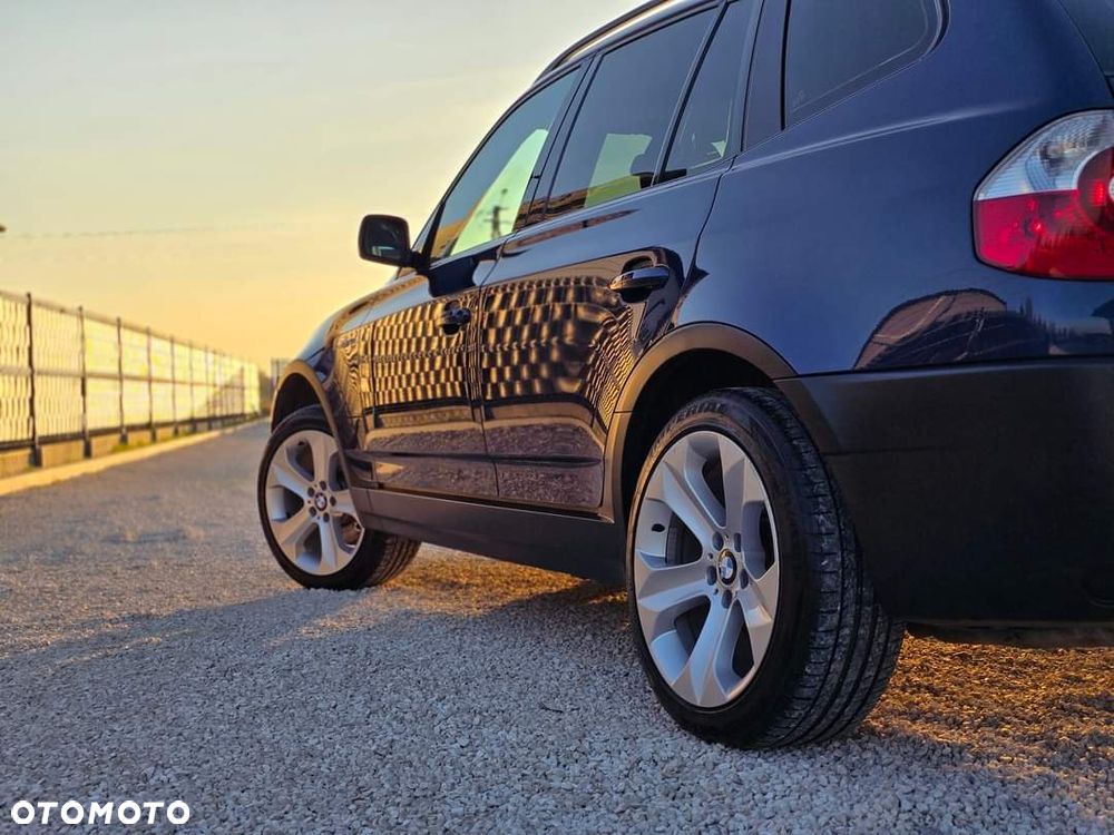 BMW X3 3.0i - 11
