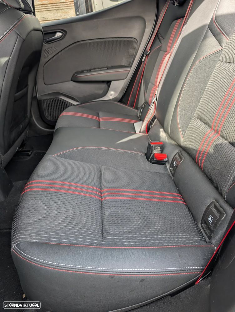 Renault Clio 1.5 Blue dCi RS Line - 16