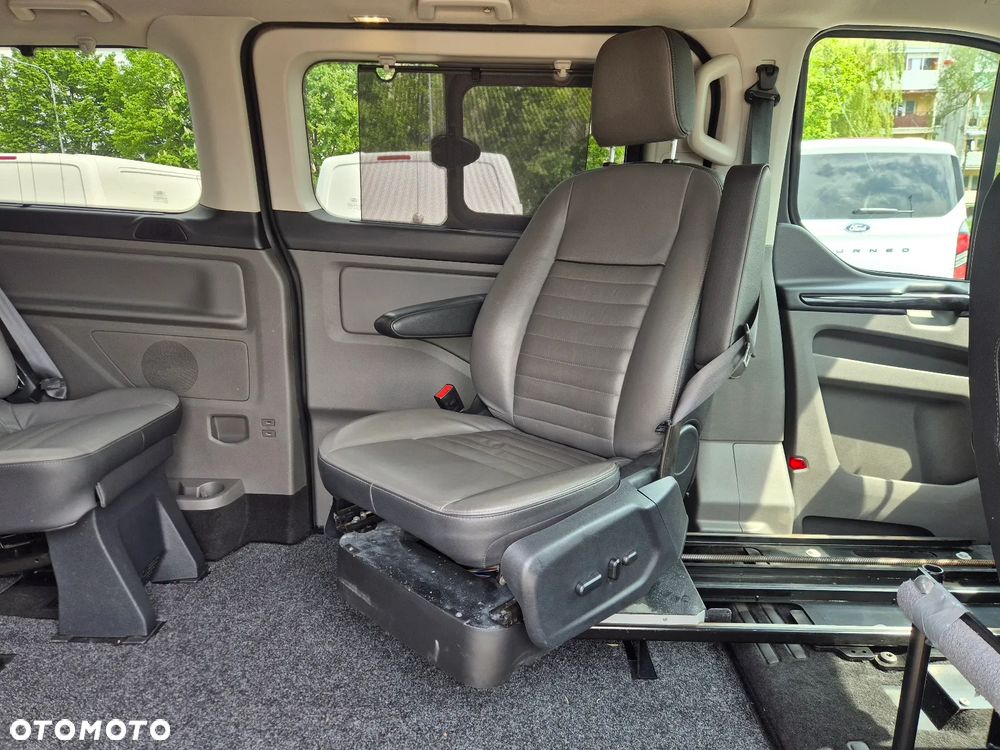 Ford Tourneo Custom 320 L2H1 VA Autm Titanium X - 19