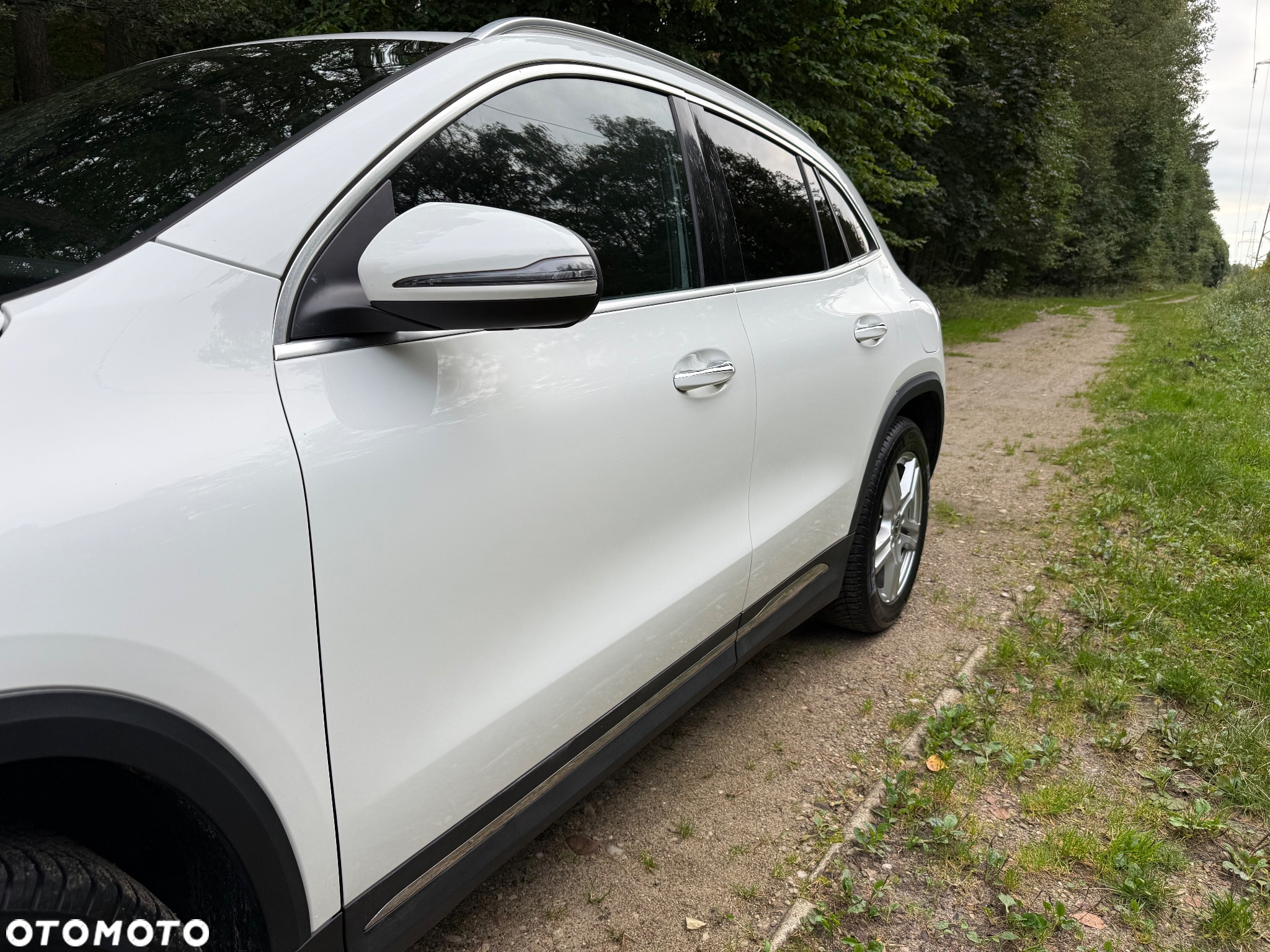 Mercedes-Benz GLA - 9