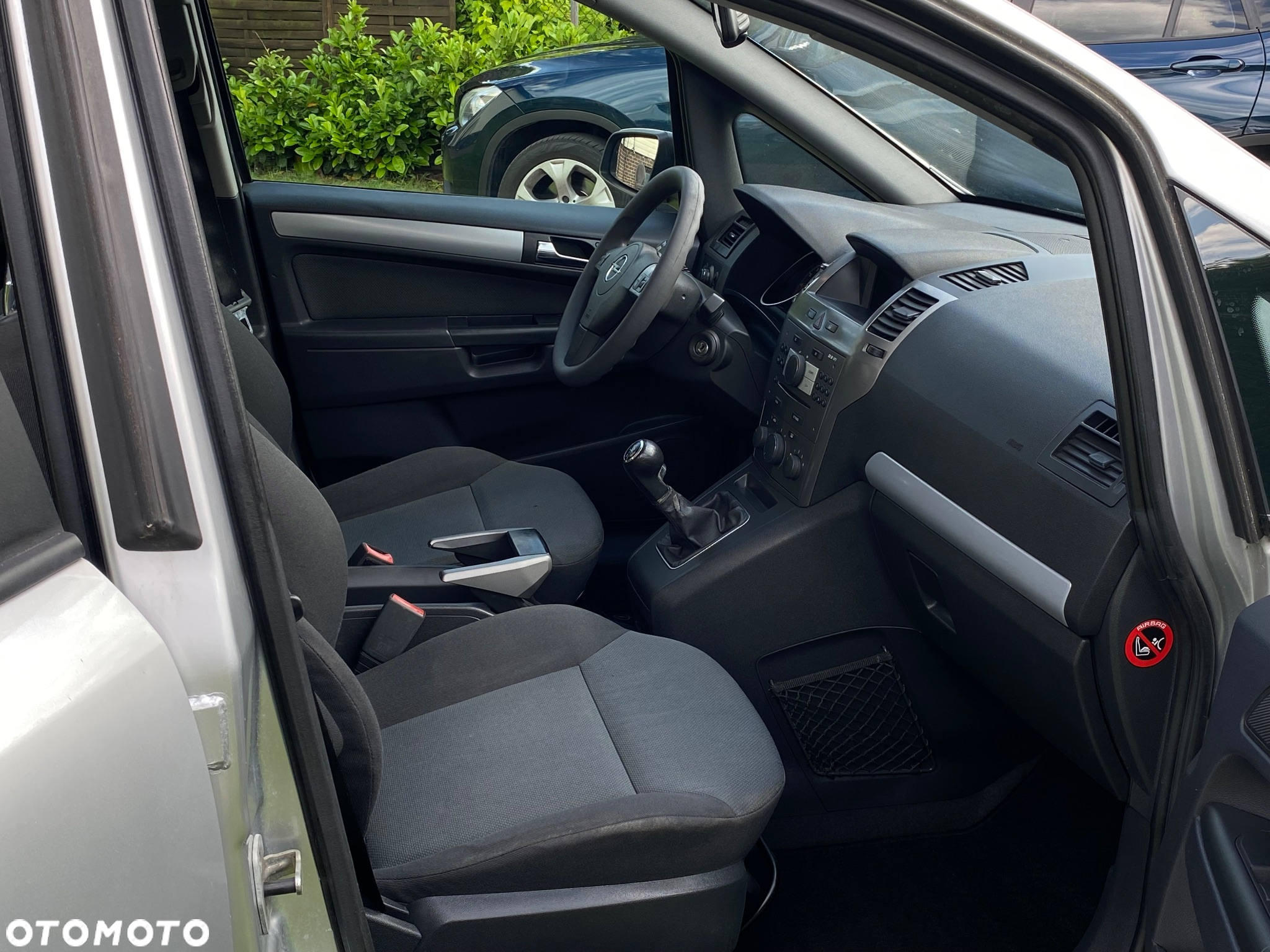 Opel Zafira 1.6 Elegance - 10